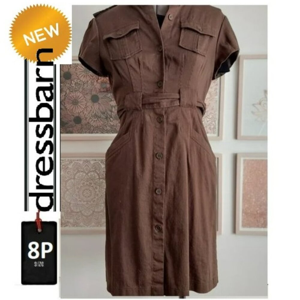 ⭐️ 5/ $30- Dress Barn vintage military style dress,  size 8 petite